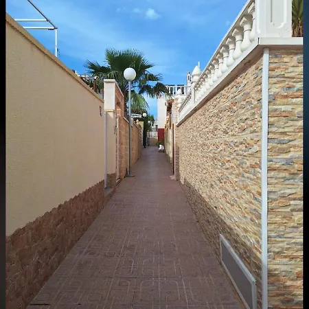 Tranquilo Townhouse Casa Spain Kwintos * Τορεβιέχα