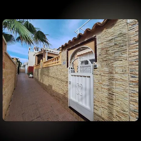 Tranquilo Townhouse Casa Spain Kwintos