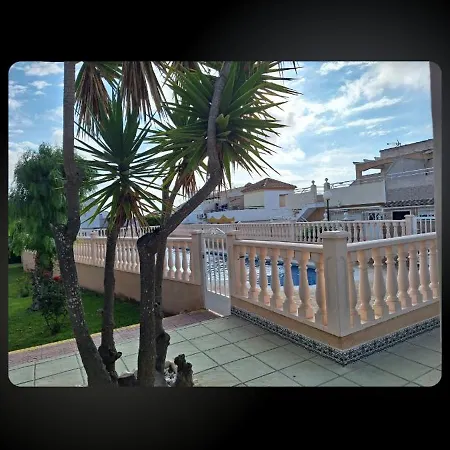 Tranquilo Townhouse Casa Spain Kwintos