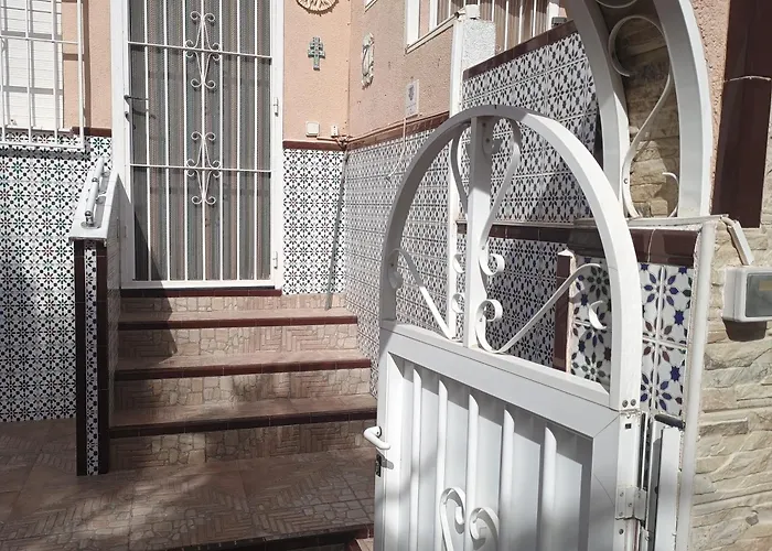 Tranquilo Townhouse Casa Spain Kwintos Дом отдыха *