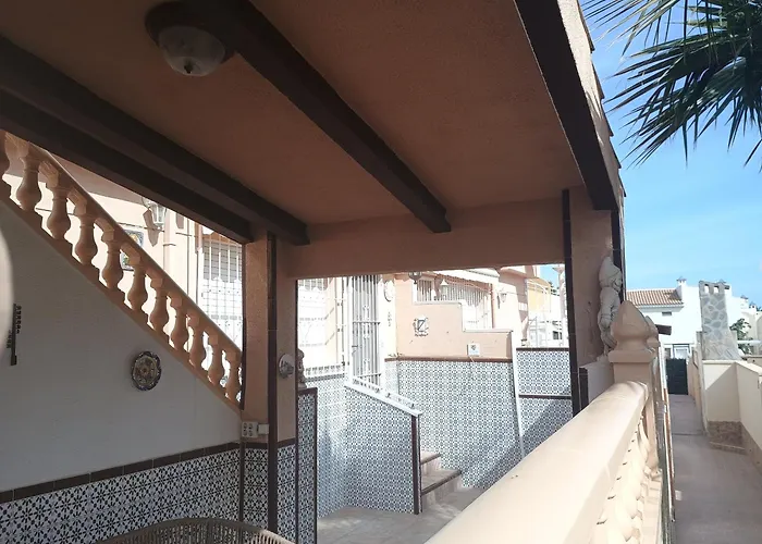 Дом отдыха Tranquilo Townhouse Casa Spain Kwintos Торевьиа
