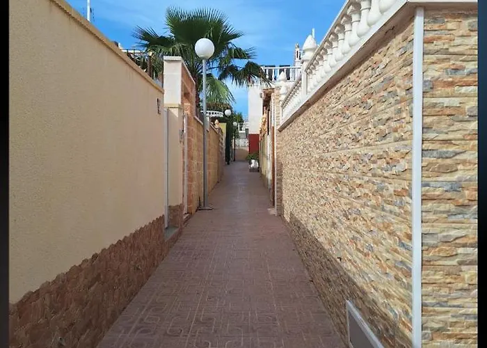 Tranquilo Townhouse Casa Spain Kwintos * Торевьиа