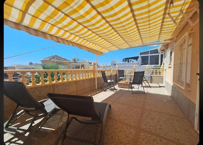 Дом отдыха Tranquilo Townhouse Casa Spain Kwintos Торевьиа
